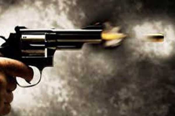 চট্টগ্রামে গোলাগুলিতে ২ ডাকাত গুলিবিদ্ধ

