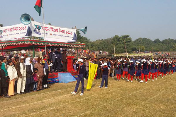 চাঁপাইনবাবগঞ্জে মহান বিজয় দিবস উদযাপন