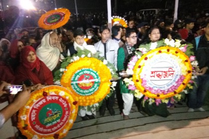 সিরাজগঞ্জে নানা কর্মসূচিতে পালিত হচ্ছে মহান বিজয় দিবস