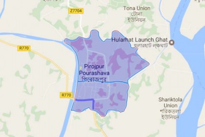 ঘরে স্ত্রীর গলাকাটা লাশ, স্বামী পলাতক