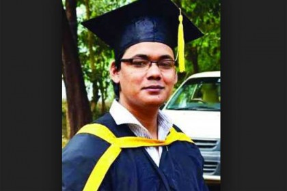 চিকিৎসকদের সামনে দিয়াজ অনুসারীদের ওপর হামলা
