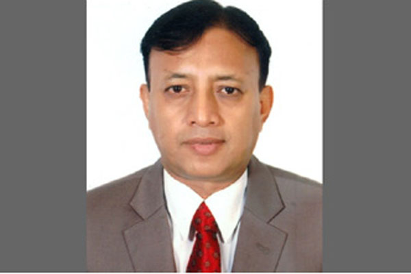 পেট্রোবাংলার নতুন চেয়ারম্যান ফয়েজউল্লাহর কাজে যোগদান