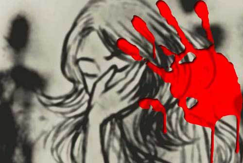 মৎস্য কর্মকর্তার বিরুদ্ধে গৃহবধূর শ্লীলতাহানির অভিযোগ

