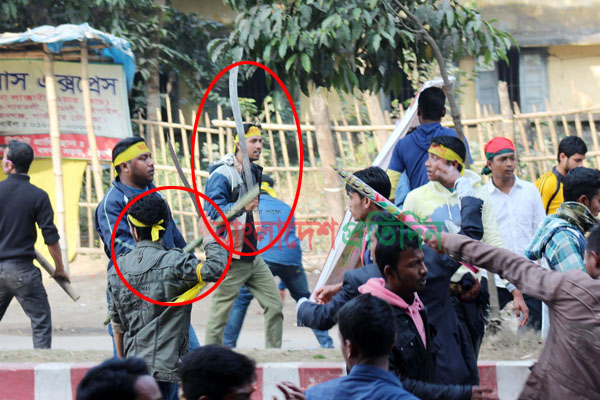 ঠাকুরগাঁওয়ে ছাত্রলীগের দুই গ্রুপের সংঘর্ষে আহত ২০