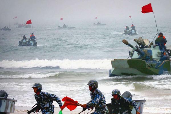 দক্ষিণ চীন সাগরের পথ আটকালেই যুদ্ধ, হুমকি চীনের!