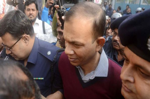 এজলাসে তারেক সাঈদের কান্নাকাটি