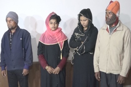 বরিশালে নারীসহ ৪ রোহিঙ্গা আটক