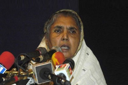 নির্বাচনে আসলে আসবেন, না আসলে নাই: মতিয়া