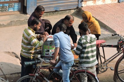 মাগুরায় লটারীর নামে চলছে জুয়া, নিশ্চুপ প্রশাসন
