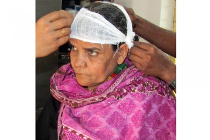 
মোরেলগঞ্জে ছাত্রলীগ নেতার বাড়িতে হামলা, সংঘর্ষে আহত ১০