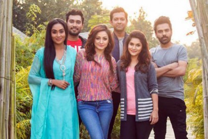  ৬ তারকার বিজ্ঞাপন

