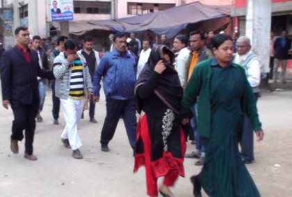 লক্ষ্মীপুরে গৃহবধূ হত্যায় স্বামী ও বোনের যাবজ্জীবন

