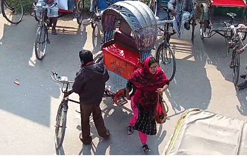 রাজশাহীতে সিসিটিভি ফুটেজে নবজাতক চোর শনাক্ত