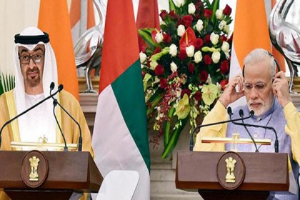 দোভাষীর অভাবে দু'নেতার ৩ মিনিট কথা বন্ধ!

