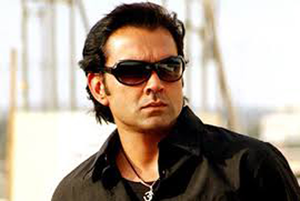 সিনেমায় ফিরছেন ববি দেওল