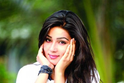 মাহি এবার অতিথি বিচারক