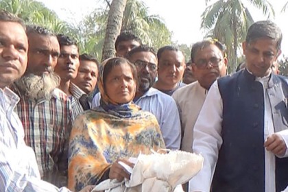 কালকিনিতে কৃতি শিক্ষার্থীদের সংবর্ধনা