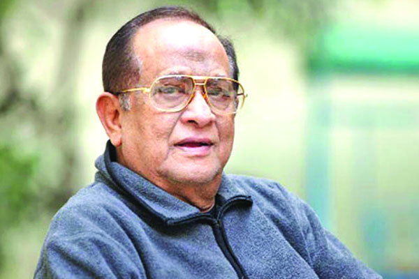 আবার পরিচালনায় নায়করাজ