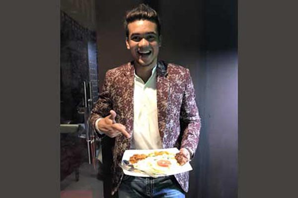 এবার রেস্তোরাঁ ব্যবসায় তাসকিন