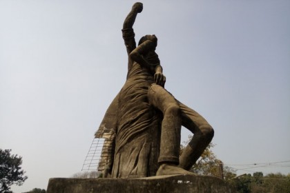 ২৬ বছরেও পূর্ণতা পায়নি জাবির 'অমর একুশে'

