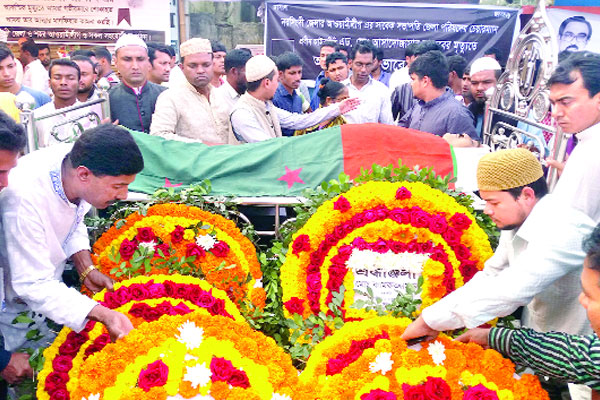 হাজারো মানুষের শ্রদ্ধা ভালোবাসায় সমাহিত আসাদোজ্জামান