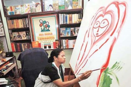 মমতা নিজের হাতেই আঁকলেন পশ্চিমবঙ্গের লোগো
