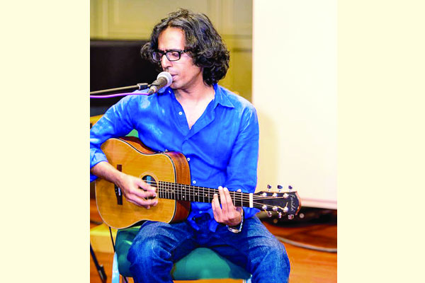 মানহীন লিরিকে কাজ করি না