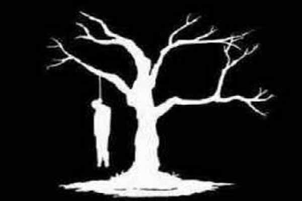 গাছে ব্যক্তির ঝুলন্ত লাশ