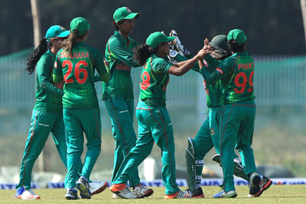 ১৪১ রানের টার্গেট পেল বাংলাদেশ
