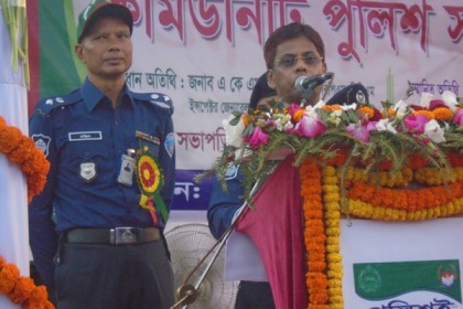 জঙ্গিবাদ ও মাদক মোকাবেলয় পুলিশের অবস্থান কঠোর