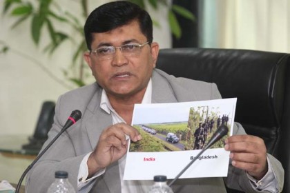 'মাদক পাচার রোধে বর্ডার রোড দরকার'