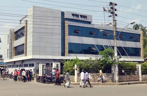 যুবলীগ নেতাকর্মীদের হাতে বিসিসির নির্বাহী প্রকৌশলী লাঞ্চিত