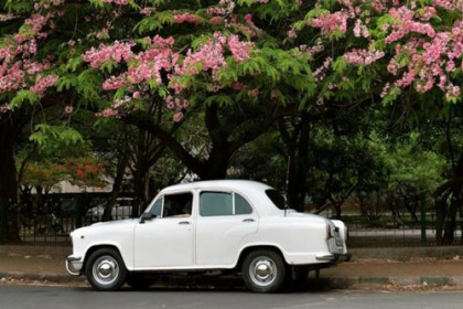 অ্যাম্বাসেডর কিনে নিল পিউজিওট