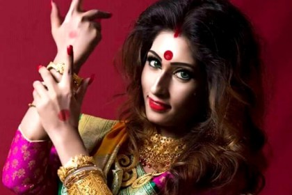 ঘোর বিপদে মিথিলার পরিবার