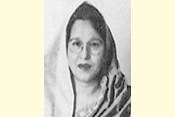 প্রথম নারী প্রধান তথ্য কর্মকর্তা কামরুন নাহার