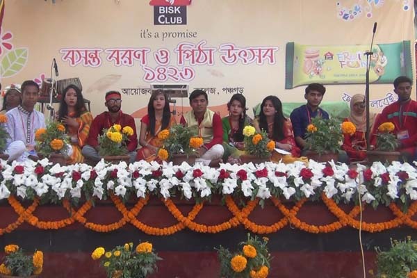 পঞ্চগড়ে বসন্ত বরণ ও পিঠা উৎসব 