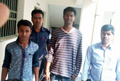 ভালুকায় ছাত্রীদের ওড়না ধরে টানাটানি, ২ বাখাটের দণ্ড
