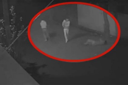 ভারতে প্রণামের পর ছাত্রনেতাকে গুলি করে খুন