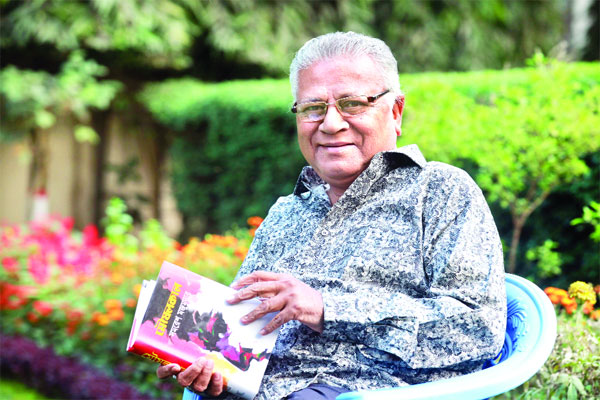 এদেশে জন্মাইনি তবু আমার বুকের ভিতরে বাংলাদেশ