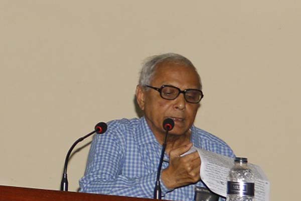 'কাজের ক্ষেত্র প্রসারিত না হওয়ায় বেকারত্ব বাড়ছে'