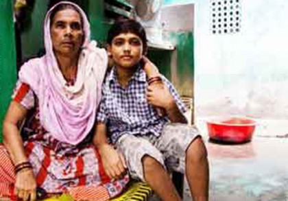 মুঘল উত্তরসূরী সুলতানার বাস হাওড়ার বস্তিতে