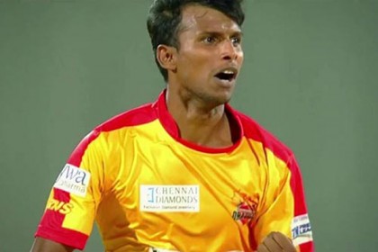 একেই বলে আইপিএল। এক লাফে কোটিপতি ক্রিকেটার হয়ে গেলেন কুলির ছেলে!
