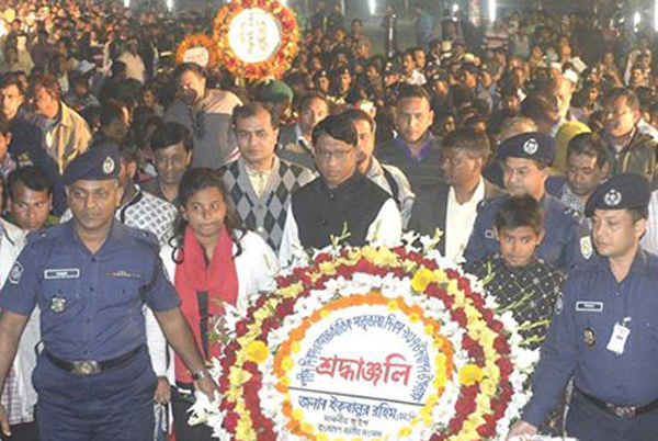 নানা কর্মসূচিতে হাবিপ্রবিসহ দিনাজপুরে শহীদ দিবস পালিত
