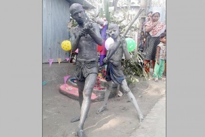 মার্তৃভাষা দিবসে কলাপাড়ায় শিশু-কিশোরদের ব্যতিক্রমী আয়োজন
