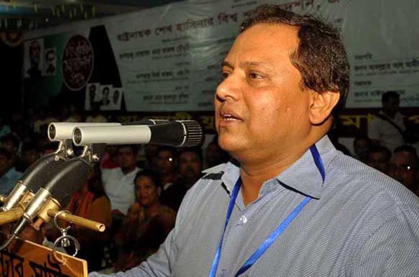 ভিক্ষুকমুক্ত জামালপুর গড়তে হবে: মির্জা আজম
