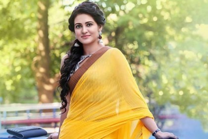 ঢাকায় প্রিয়াঙ্কা