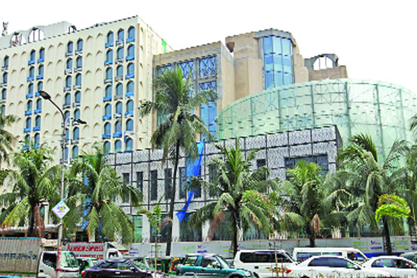 ইন্টারকন্টিনেন্টাল সংস্কার হয়নি ২৯ মাসেও