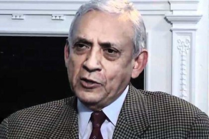 'ইংরেজি বাংলার শত্রু নয়'