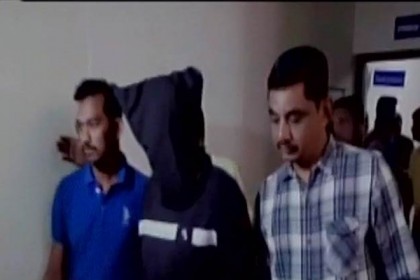 গুজরাট থেকে সন্দেহভাজন দুই আইএস জঙ্গি আটক
