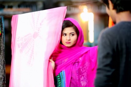থার্ডবেলের নতুন চমক ‘ইটিশ পিটিশ’